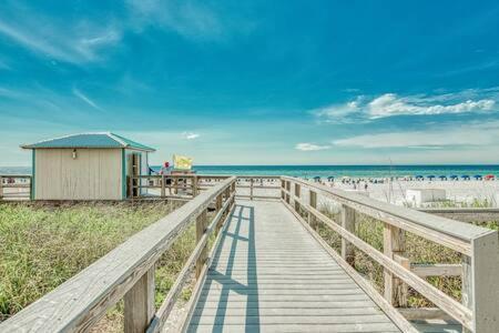 The Scallop By Brightwild-Beachfront Condo Ντέστιν Εξωτερικό φωτογραφία